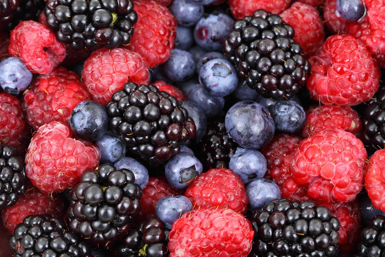 mixed berries