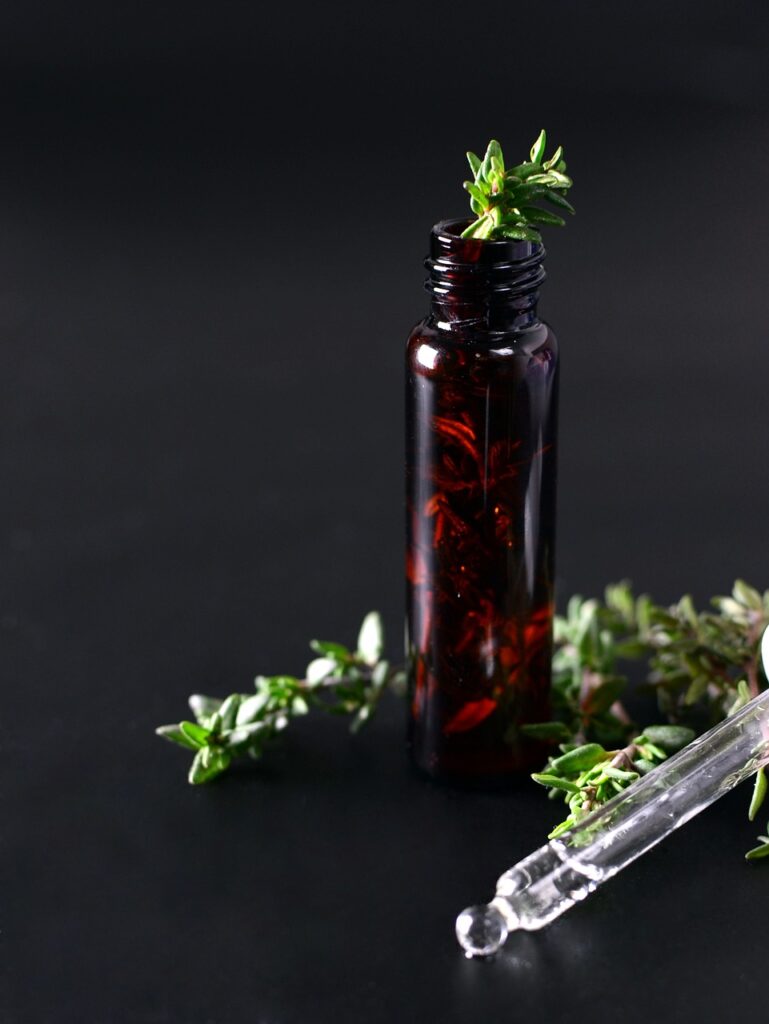 thyme essential oil